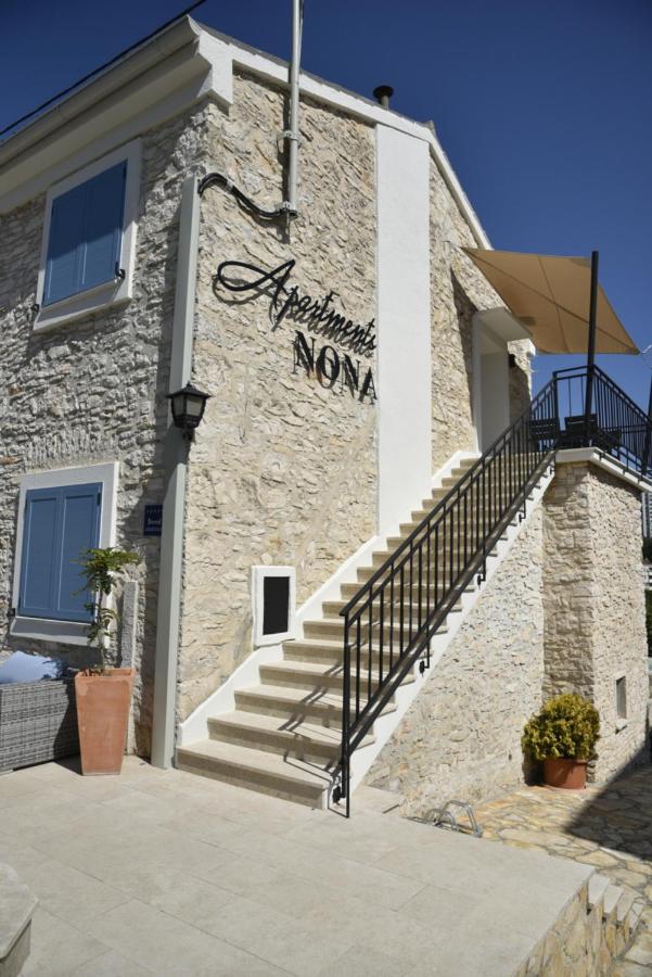 Apartments Nona Пула Екстериор снимка