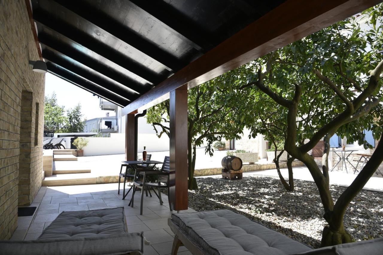Apartments Nona Пула Екстериор снимка