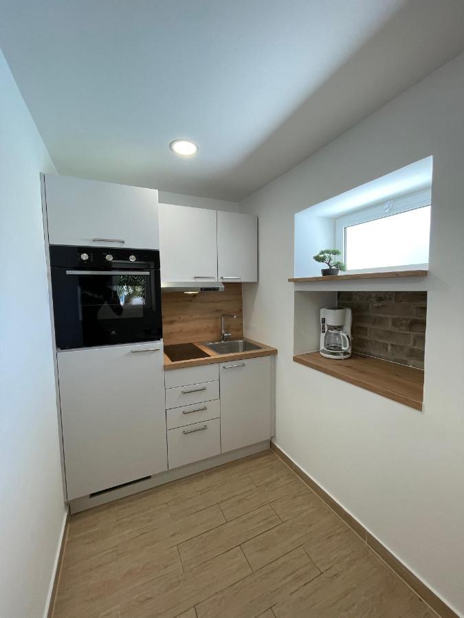 Apartments Nona Пула Екстериор снимка